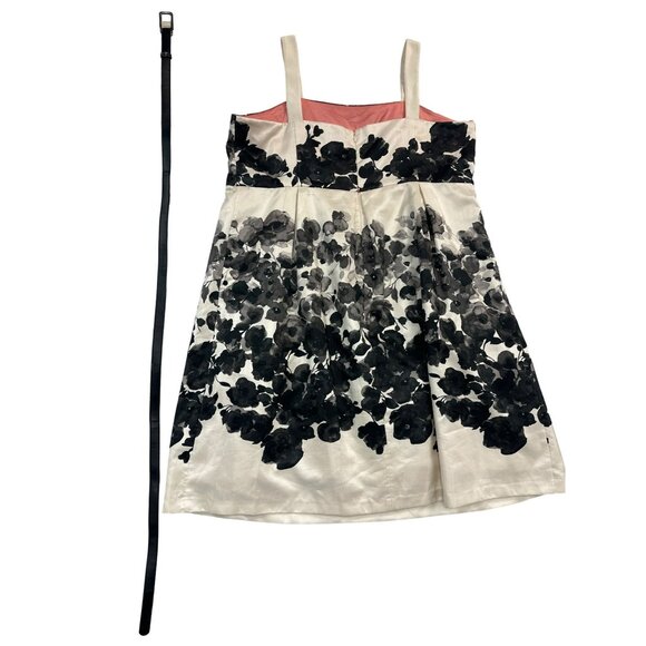 Women’s Eliza J. New York Dress W/ Belt - Picture 2 of 9